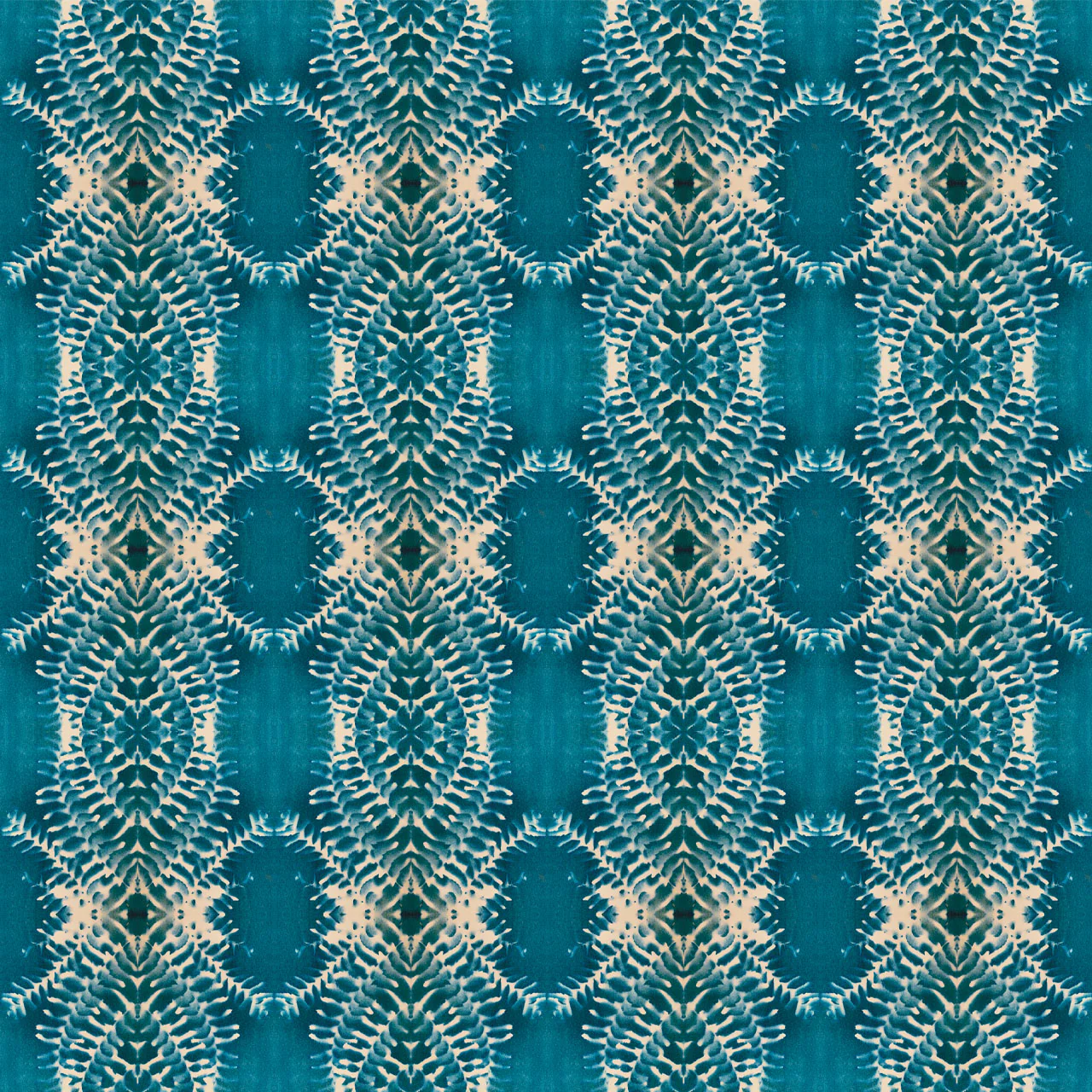 Lumière Lagoon Wallpaper Sample