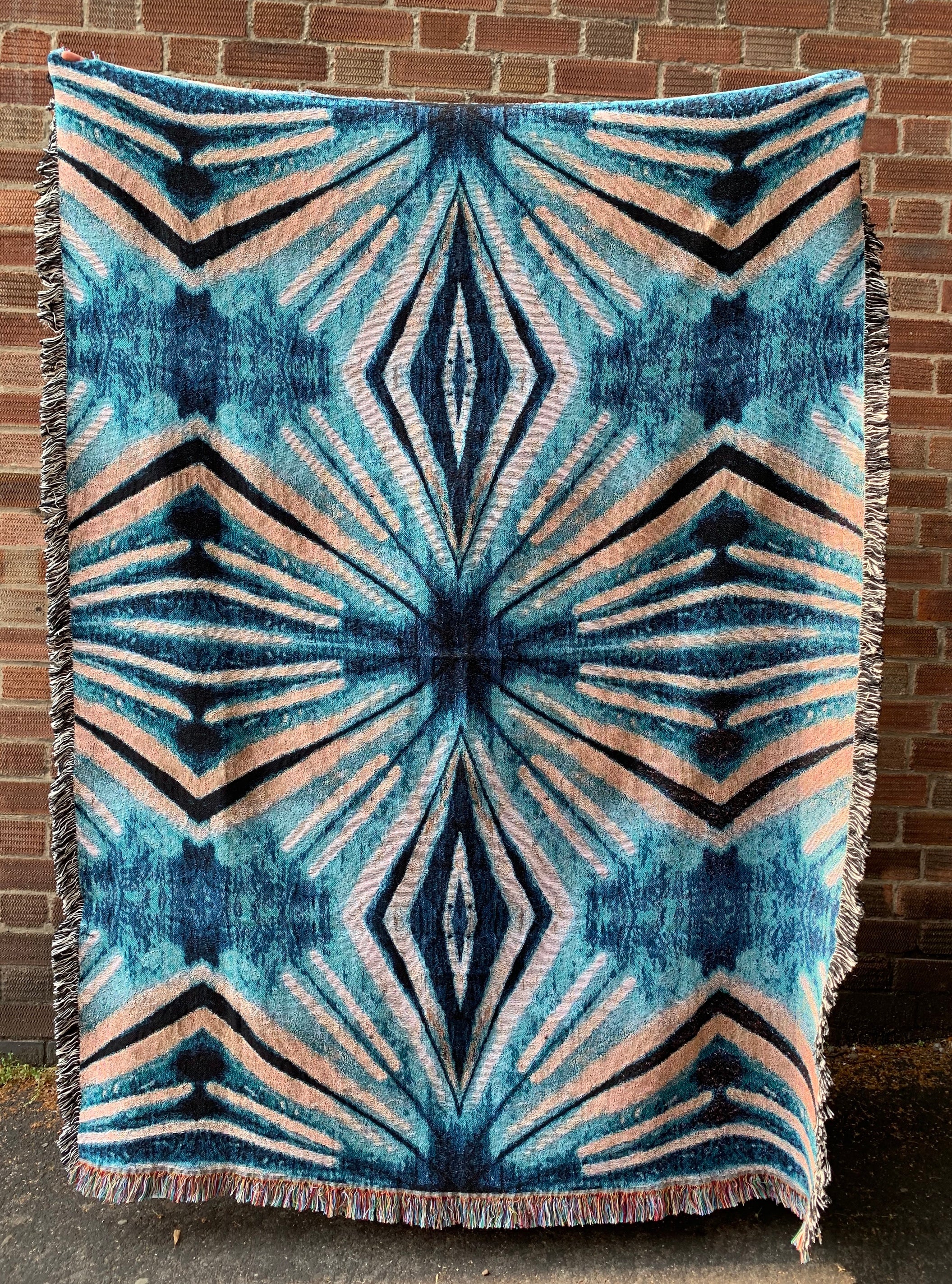 Itajime Diamond Blanket - Image 3